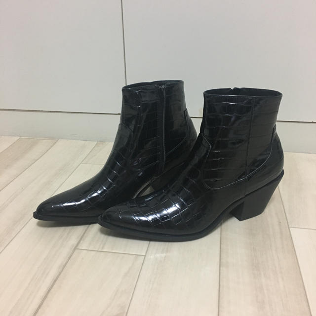 【メンズサイズ】ヒールブーツ 黒 uk8 asos クロコダイル柄　ウエスタン | フリマアプリ ラクマ