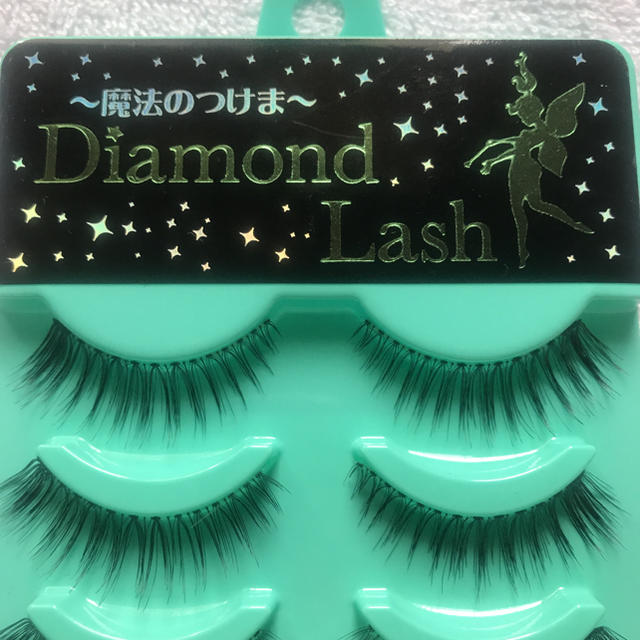 Diamond Beauty(ダイヤモンドビューティー)のダイヤモンドラッシュ つけまつげ コスメ/美容のベースメイク/化粧品(つけまつげ)の商品写真