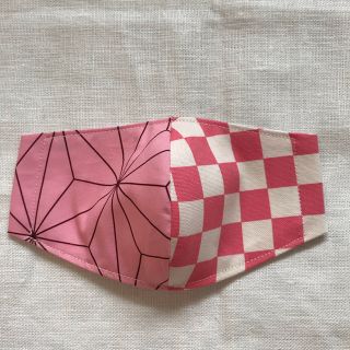 子供用　キッズ、ねずこ鬼滅の刃、ハンドメイド 手作りインナーマスク　麻の葉模様(外出用品)