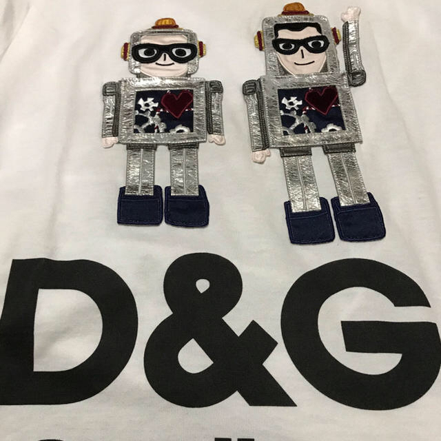 DOLCE&GABBANA(ドルチェアンドガッバーナ)の★DOLCE&GABBANA  コットン100%Tシャツ★ レディースのトップス(Tシャツ(半袖/袖なし))の商品写真