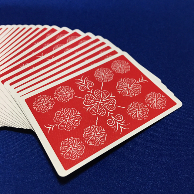 Choice Cloverback (Red) Playing Cards 4個 エンタメ/ホビーのテーブルゲーム/ホビー(トランプ/UNO)の商品写真