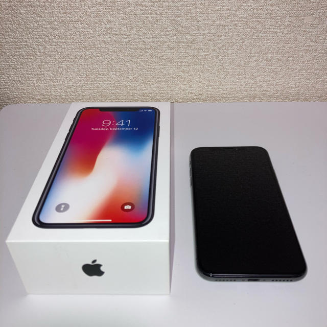 iPhone X 64GB SiMロック解除済み