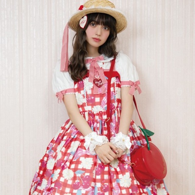 Angelic Pretty(アンジェリックプリティー)のsweet　cherry　MARGARET 　jsk 新品未使用 レディースのワンピース(ひざ丈ワンピース)の商品写真