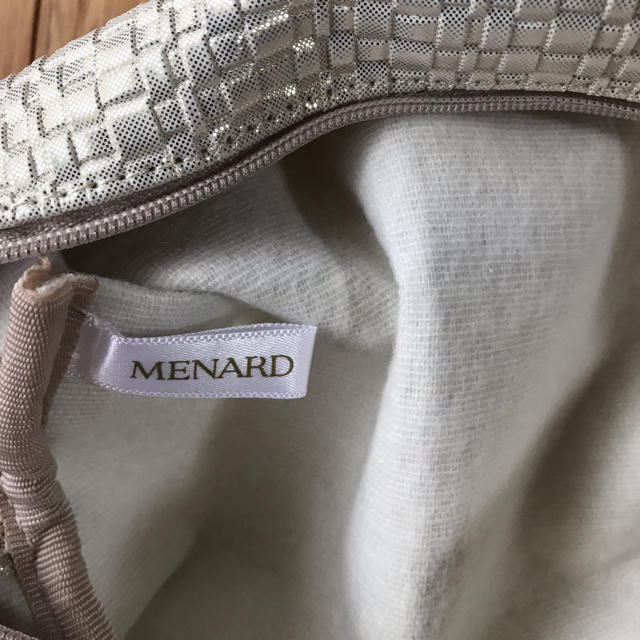 MENARD(メナード)のメナードポーチ　2個セット レディースのファッション小物(ポーチ)の商品写真