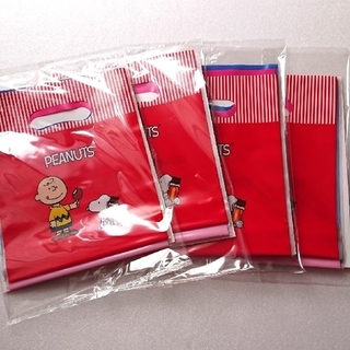 スヌーピー(SNOOPY)のロッテ ガーナ オリジナル スヌーピー ギフトバッグ 3枚入り 4袋セット(キャラクターグッズ)