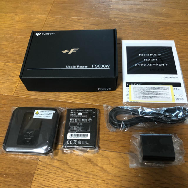 未使用　FUJISOFT FS030W モバイルルーター