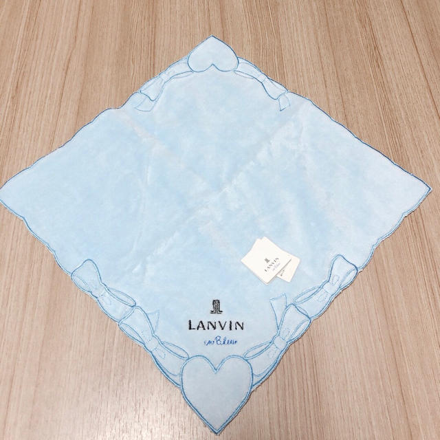 LANVIN en Bleu(ランバンオンブルー)の【新品・タグ付き】ランバンオンブルー☆ハンカチセット レディースのファッション小物(ハンカチ)の商品写真