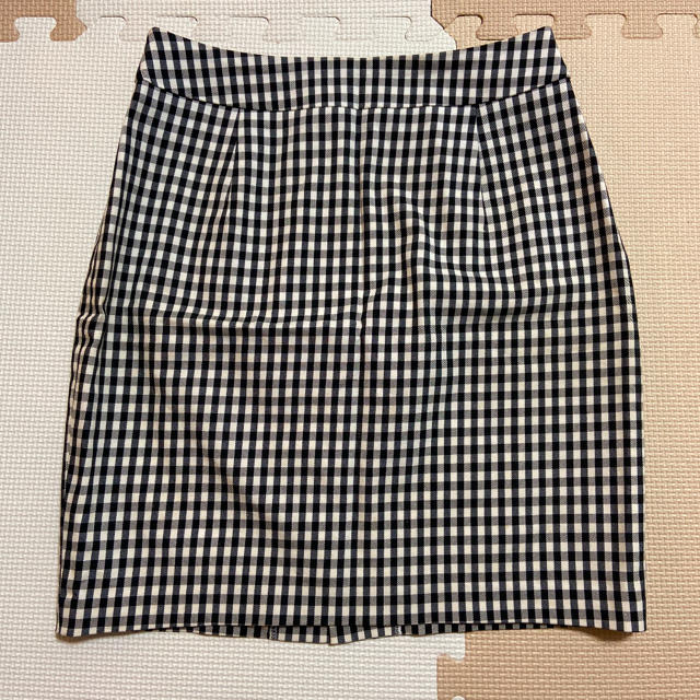 NATURAL BEAUTY BASIC(ナチュラルビューティーベーシック)のギンガムチェック タイトスカート　ナチュラルビューティーベーシック レディースのスカート(ミニスカート)の商品写真