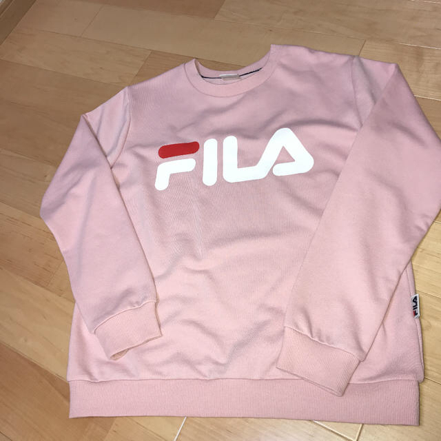 FILA(フィラ)のフィラ　スウェット　トレーナー レディースのトップス(トレーナー/スウェット)の商品写真