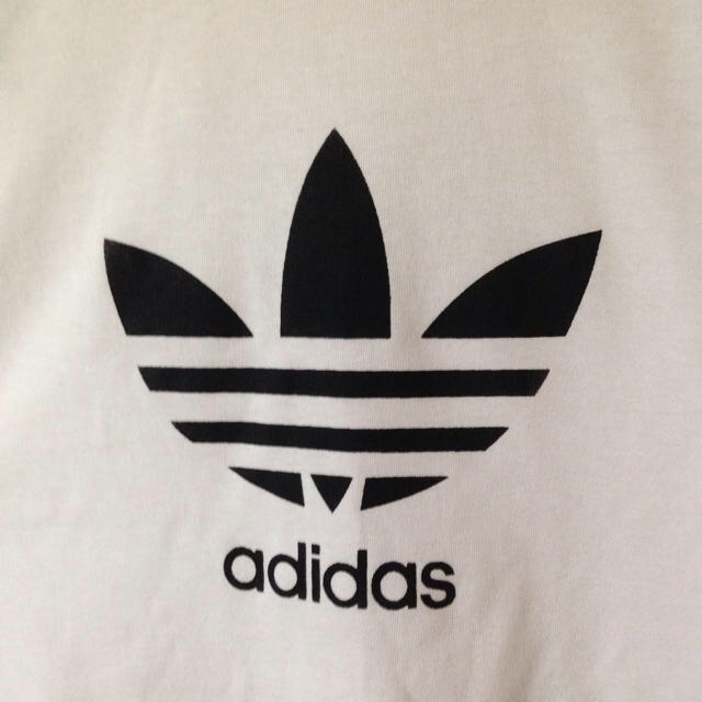 adidas(アディダス)の9/30までお取り置き★ レディースのトップス(Tシャツ(長袖/七分))の商品写真