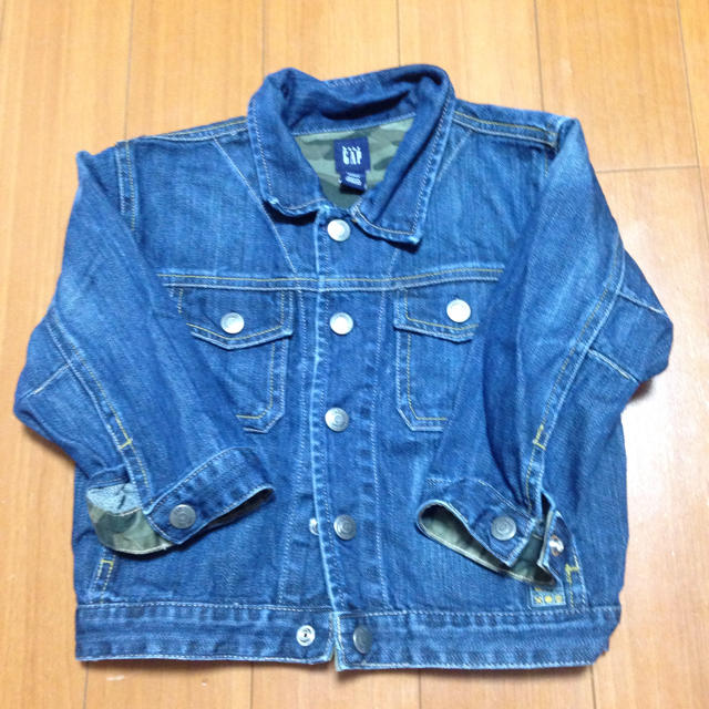 GAP(ギャップ)のGAP ジージャン キッズ/ベビー/マタニティのキッズ服男の子用(90cm~)(ジャケット/上着)の商品写真