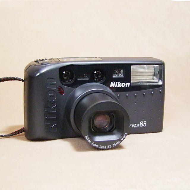 ☆Nikon TW zoom 85 フィルムカメラOKフラッシュ