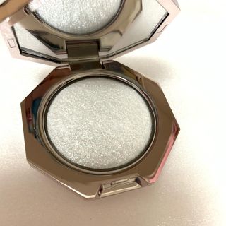 セフォラ(Sephora)のFenty  Beauty ハイライト(フェイスカラー)