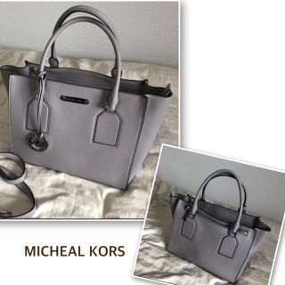 マイケルコース(Michael Kors)の【MICHEAL KORS】グレーショルダーバッグ(ショルダーバッグ)