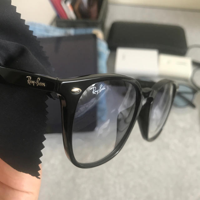 Ray-Ban(レイバン)の極美品Ray-Ban  メンズのファッション小物(サングラス/メガネ)の商品写真