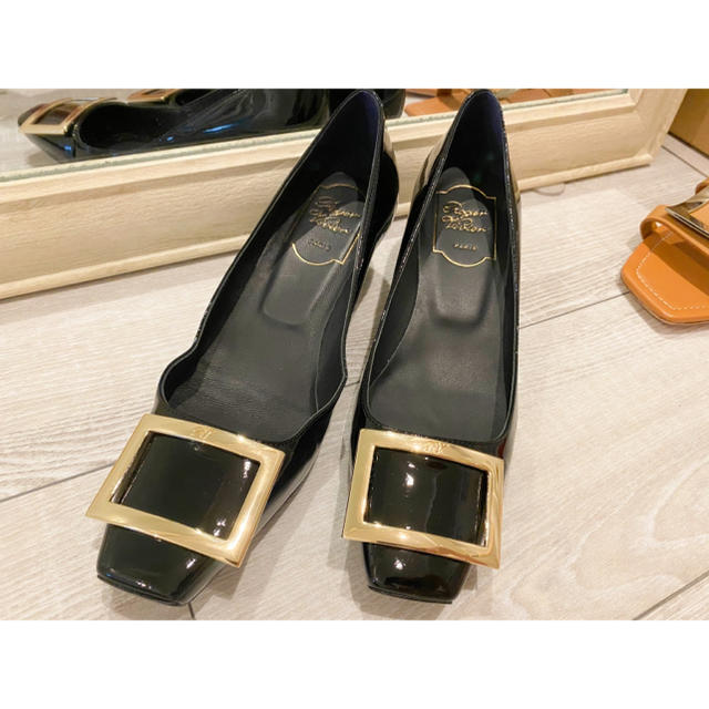 ☆新品未使用☆Roger Vivier ロジェヴィヴィエ パンプス37 正規店 ...