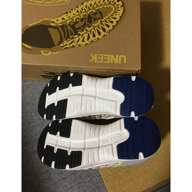 KEEN(キーン)のkeen シューズ メンズの靴/シューズ(スニーカー)の商品写真