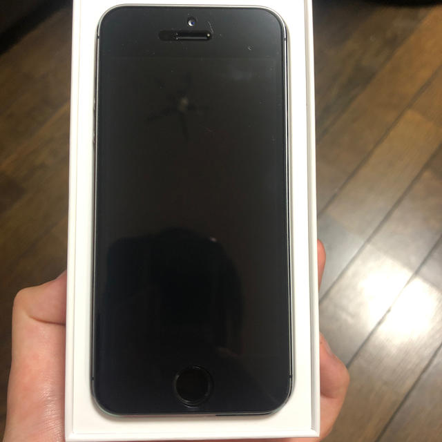 【新品】希少  iPhone5S  ブラック  32GB