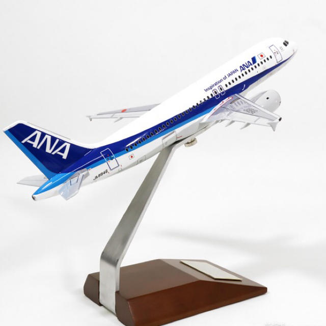 ANA(全日本空輸)(エーエヌエー(ゼンニッポンクウユ))のA320 ANA全日空 JA8946 IOJロゴ 1/144 NH14401 エンタメ/ホビーのおもちゃ/ぬいぐるみ(模型/プラモデル)の商品写真