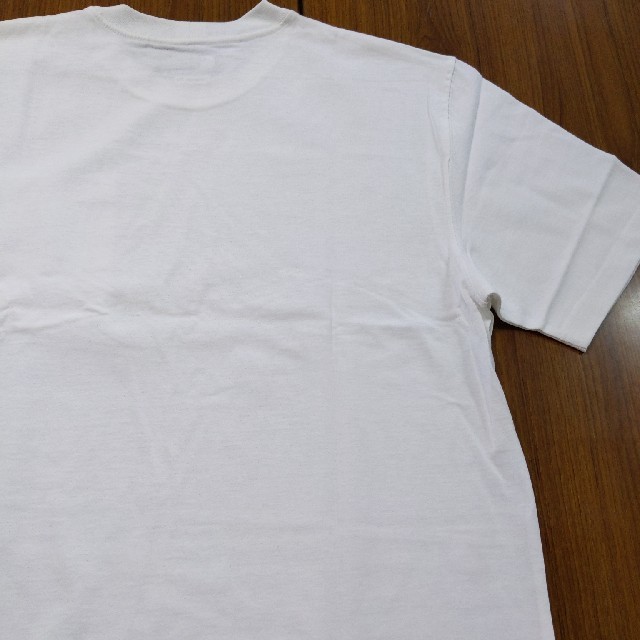 carhartt(カーハート)の新品 M WH カーハート ポケット Ｔシャツ ホワイト メンズのトップス(Tシャツ/カットソー(半袖/袖なし))の商品写真