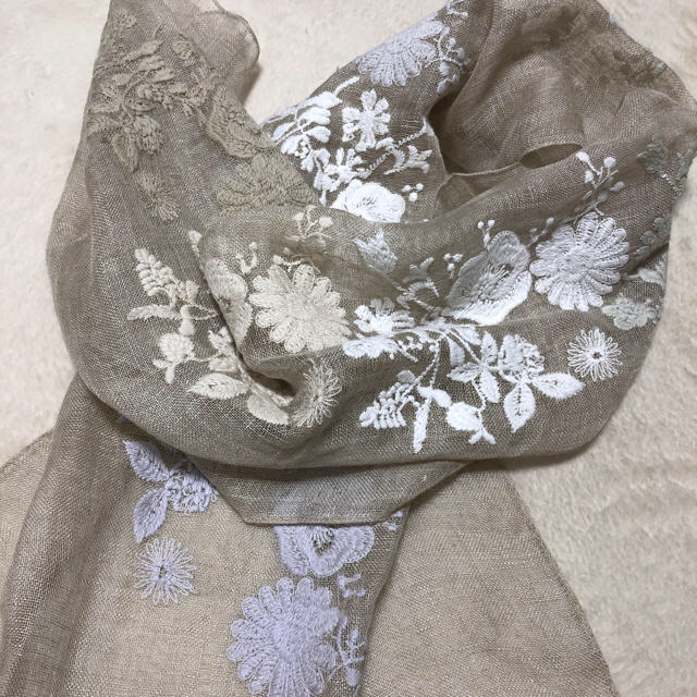 pjc刺繍ストール 正規品 お値引き中❗️ pjc刺繍ストール 正規品 お値引き中❗️