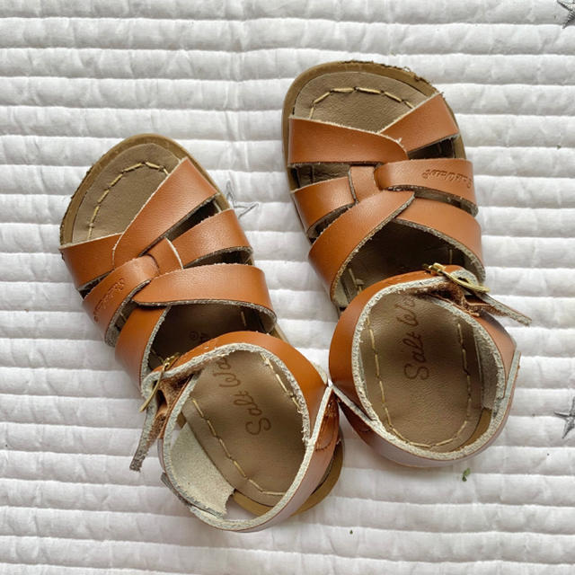 こども ビームス(コドモビームス)の【美品】salt water sandal オリジナル 7 キッズ/ベビー/マタニティのキッズ靴/シューズ(15cm~)(サンダル)の商品写真