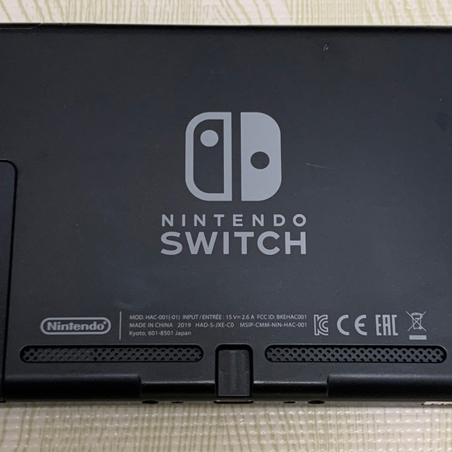 ニンテンドー　 switch 本体