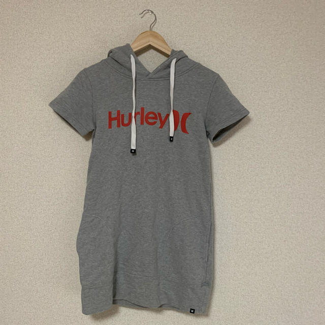 Hurley(ハーレー)の【Hurley】スウェットトレーナー レディースのワンピース(その他)の商品写真