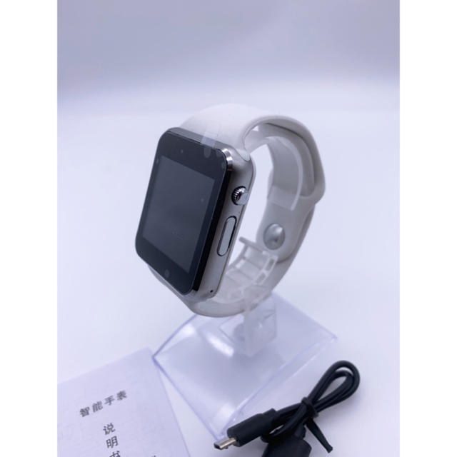 A1 スマートウォッチ　ホワイト メンズの時計(腕時計(デジタル))の商品写真