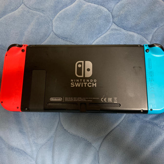 任天堂　Switch 旧型