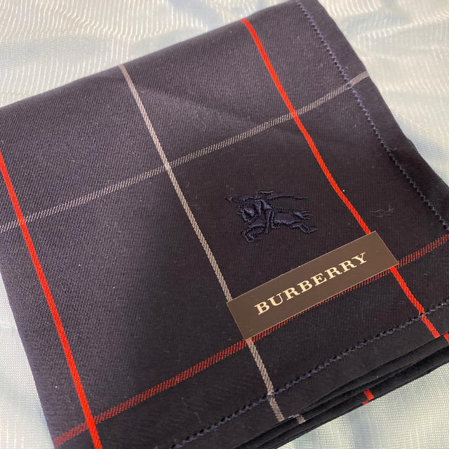 BURBERRY(バーバリー)の専用です メンズのファッション小物(ハンカチ/ポケットチーフ)の商品写真