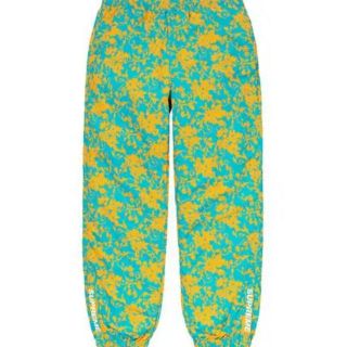Supreme(花柄 ・ その他)のフリマアイテム一覧 Supreme(花柄 ・ その他)のフリマアイテム一覧