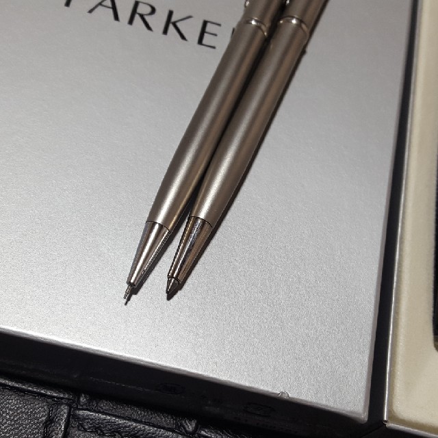 Parker(パーカー)のPARKER Gamakatsu ボールペン シャープペンシル ペンケース インテリア/住まい/日用品の文房具(ペンケース/筆箱)の商品写真