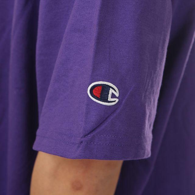 Champion(チャンピオン)の【新品】チャンピオン Tシャツ XL パープル 紫 USAモデル 大きいサイズ メンズのトップス(Tシャツ/カットソー(半袖/袖なし))の商品写真