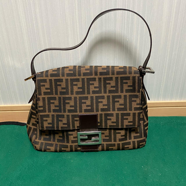 FENDI 手さげバッグasky