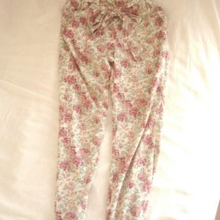 お取置16日まで♡花柄ゆるパンツ♡＊(サルエルパンツ)