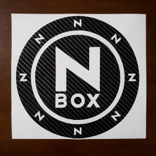 ホンダ(ホンダ)の送料込み！！ホンダN-BOXフューエルリッドカーボン調ステッカーa(その他)