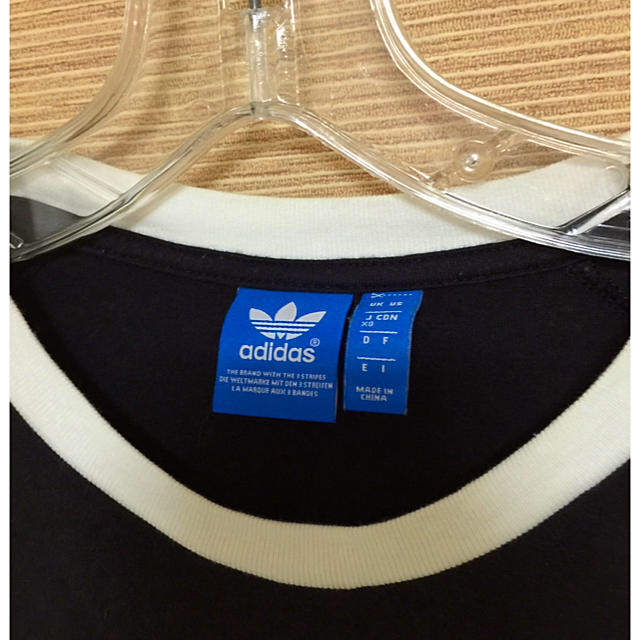 adidas(アディダス)のadidas originals メンズのトップス(Tシャツ/カットソー(半袖/袖なし))の商品写真