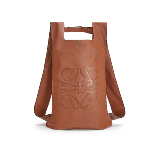 LOEWE ブラウン レザー バックパック ブラウン（茶色）系 LOEWE(ロエベ) バックパック・リュック