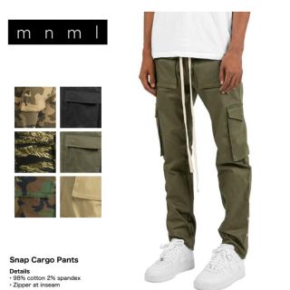 フィアオブゴッド(FEAR OF GOD)のmnml カーゴパンツ　カーキ  Mサイズ　美品(ワークパンツ/カーゴパンツ)