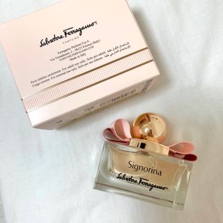 サルヴァトーレフェラガモ(Salvatore Ferragamo)のフェラガモ　シニョリーナ　香水　30ml(香水(女性用))