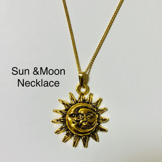 太陽と月　アンティーク　コインネックレス　ゴールド　シルバー　男女兼用　高品質(ネックレス)