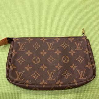 ルイヴィトン(LOUIS VUITTON)のヴィトン　アクセサリーポーチ(ポーチ)