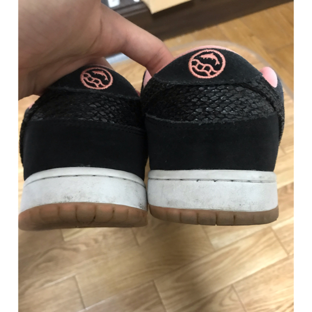 NIKE(ナイキ)のNike sb dunk low salmon メンズの靴/シューズ(スニーカー)の商品写真