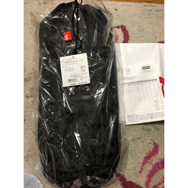 Supreme(シュプリーム)の国内正規品 Supreme North Face Snakeskin 黒 テント スポーツ/アウトドアのアウトドア(テント/タープ)の商品写真