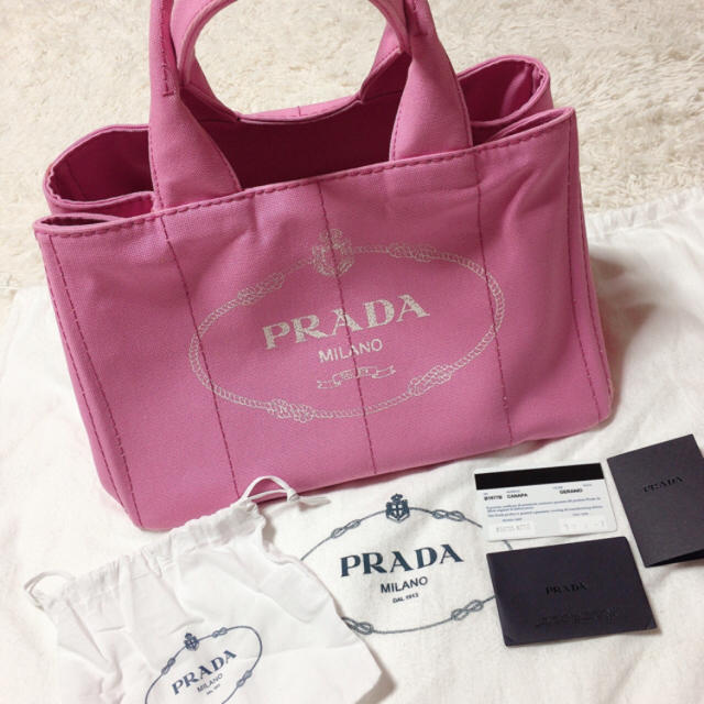 ナゴヤ】 PRADA - PRADA カナパ ピンク Mの通販 by Maria's shop