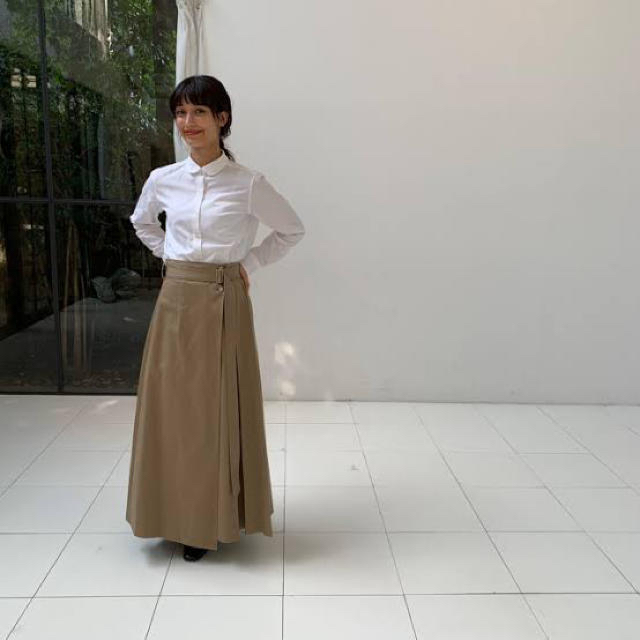 YAECA(ヤエカ)のfoufou ビッグフレアトレンチスカート レディースのスカート(ロングスカート)の商品写真