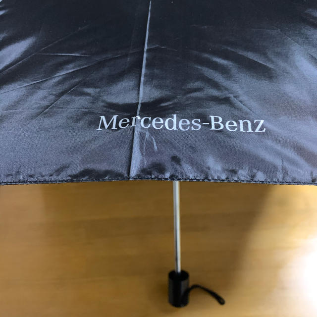 メルセデスベンツ傘（ノベルティグッズ） エンタメ/ホビーのコレクション(ノベルティグッズ)の商品写真