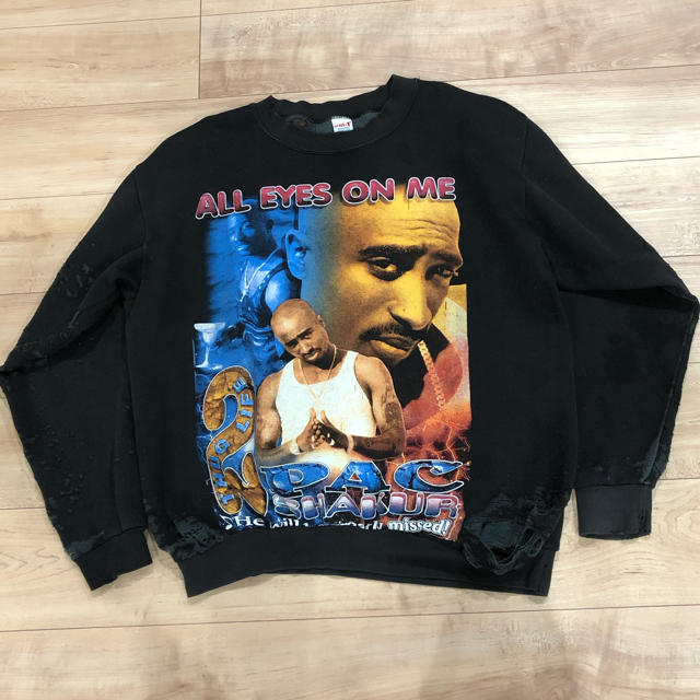 FEAR OF GOD(フィアオブゴッド)の2pac vintage all eyes on me メンズのトップス(スウェット)の商品写真