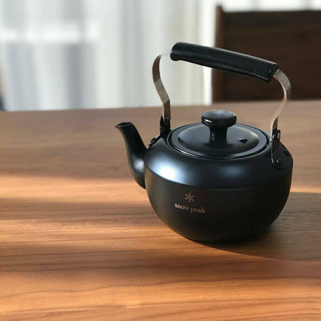 スノーピーク　ポイントギフト　急須クラシック0.7 マットブラック　新品 スノーピーク 急須クラシック0.7マットブラックを紹介 ポイント